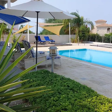 Verdi: Luxury With Private Pool